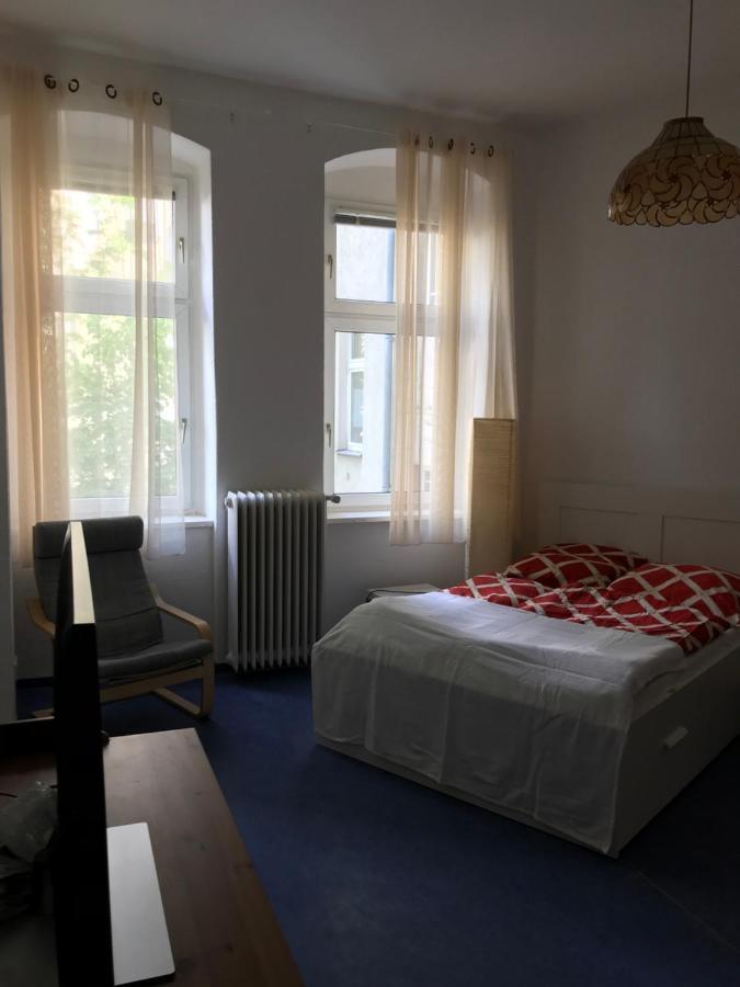 Klein App In Alt - Tegel Apartment Berlin Exterior photo